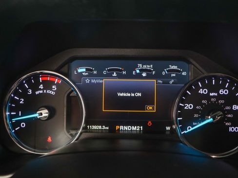 Used 2019 Ford F250 Platinum w/ Platinum Ultimate Package image 16