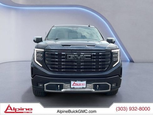 Used 2023 GMC Sierra 1500 Denali Ultimate AWD/4WD image 8