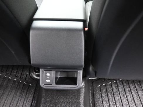 Used 2025 Kia K4 FWD image 16