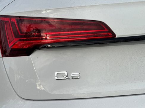 Used 2025 Audi Q5 2.0T Premium image 12