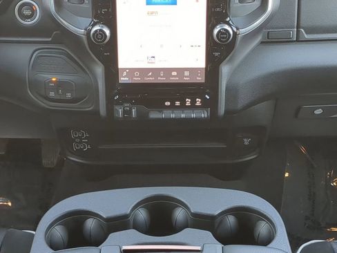 Used 2026 RAM 2500 Laramie image 19