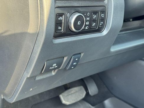 New 2026 Ford F250 Platinum w/ FX4 Off-Road Package image 15