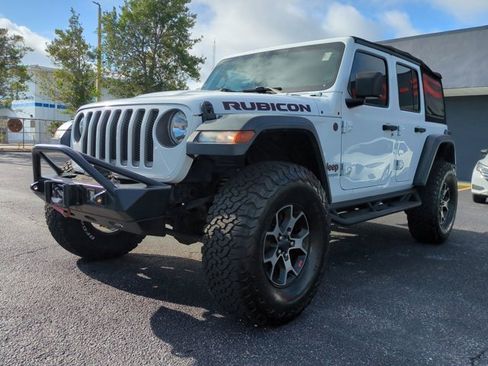 Used 2018 Jeep Wrangler Unlimited Rubicon w/ Cold Weather Group image 8