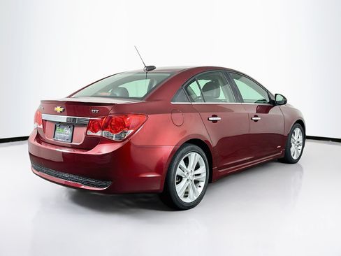Used 2015 Chevrolet Cruze LTZ w/ Sun, Sound and Sport Package FWD image 9