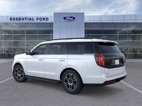 New 2026 Ford Expedition Active RWD image 4