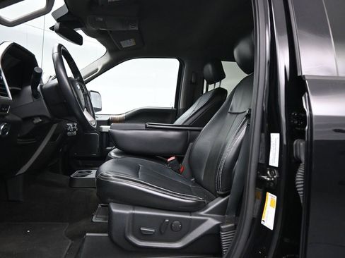 Used 2019 Ford F150 Lariat w/ Equipment Group 501A Mid image 14