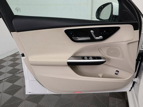 Certified 2024 Mercedes-Benz C 300 4MATIC Sedan image 24