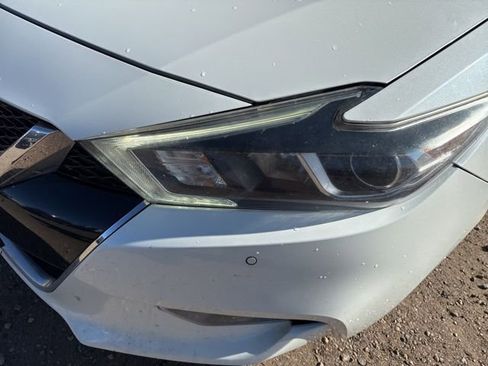 Used 2017 Nissan Maxima SR w/ Midnight Edition FWD image 10