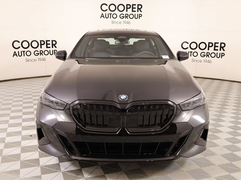 New 2026 BMW 530i xDrive w/ M Sport Package AWD/4WD image 9