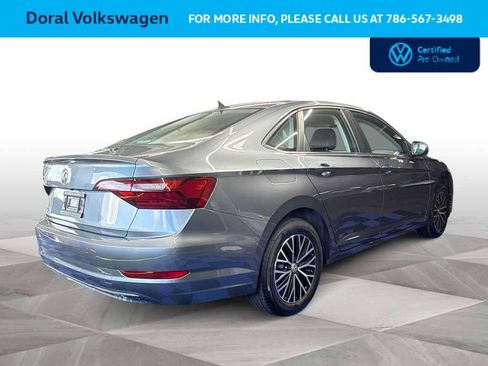 Certified 2021 Volkswagen Jetta SE w/ SE Cold Weather Package FWD image 8
