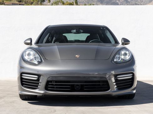 Certified 2014 Porsche Panamera Turbo S image 10
