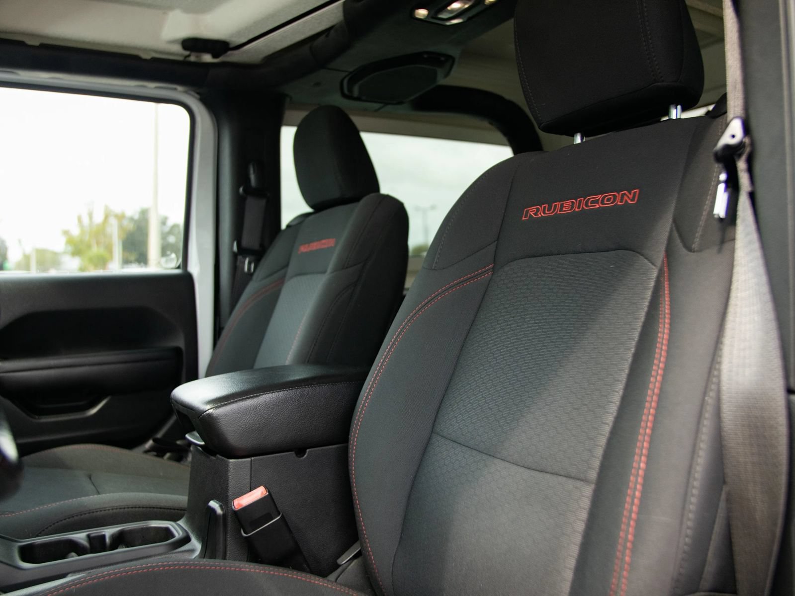 Used 2021 Jeep Wrangler Rubicon AWD/4WD image 21