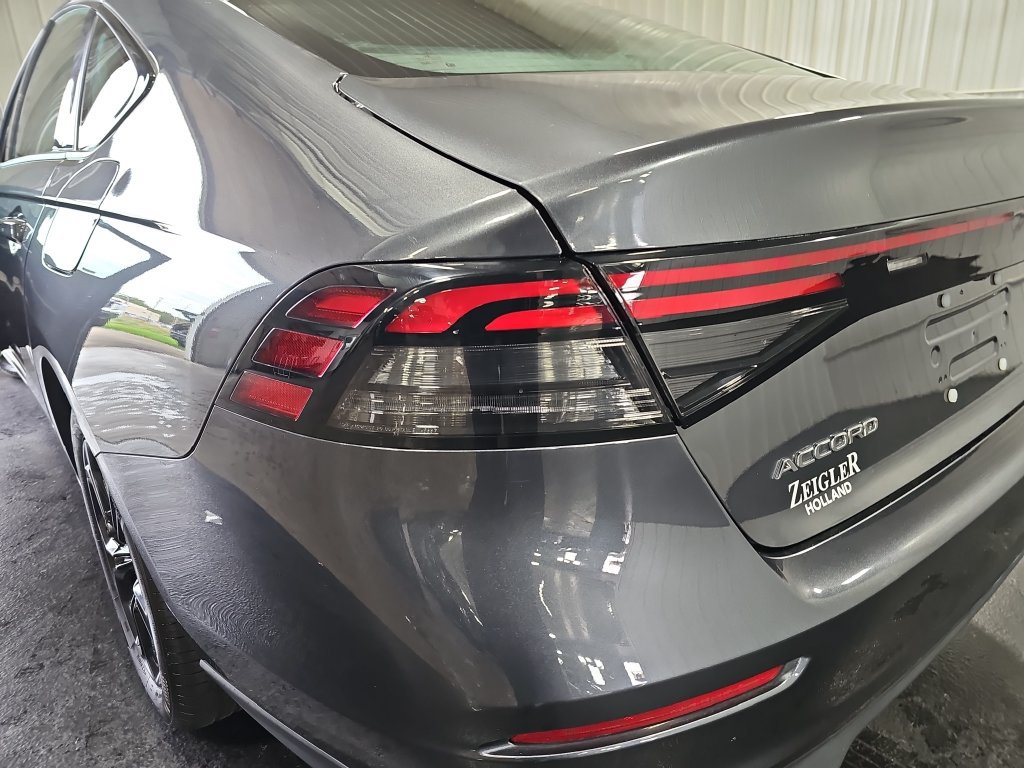 Used 2025 Honda Accord SE image 34