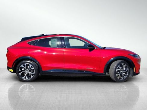 Certified 2022 Ford Mustang Mach-E Premium image 3