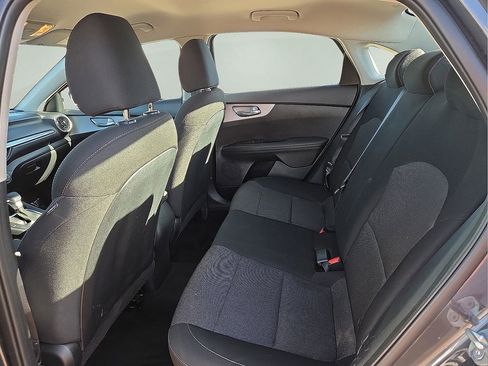 Used 2024 Kia Forte LXS image 18
