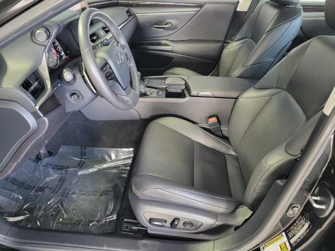 Used 2020 Lexus ES 350 w/ Premium Package image 11