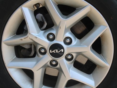 Certified 2024 Kia Soul LX w/ Option Group 015 FWD image 19
