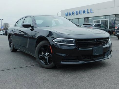 Used 2023 Dodge Charger SXT image 2