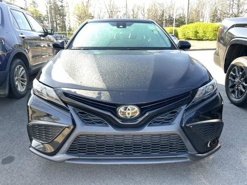 Used 2023 Toyota Camry SE image 6
