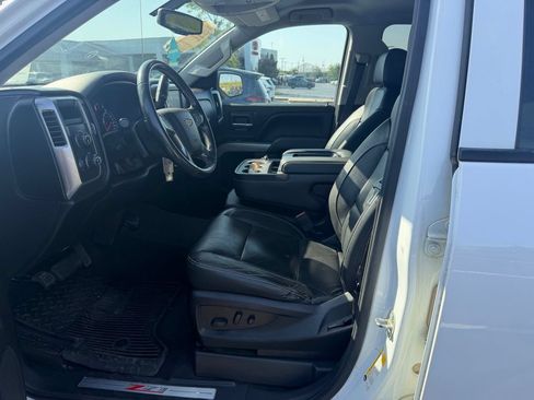 Used 2018 Chevrolet Silverado 1500 LT w/ Texas Edition AWD/4WD image 9