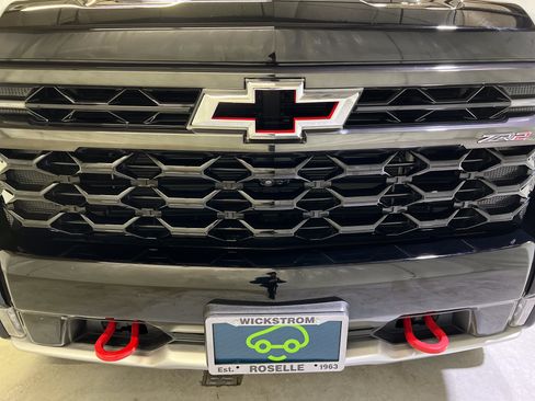 Certified 2023 Chevrolet Silverado 1500 ZR2 w/ Technology Package AWD/4WD image 4