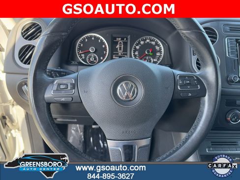 Used 2017 Volkswagen Tiguan S image 11