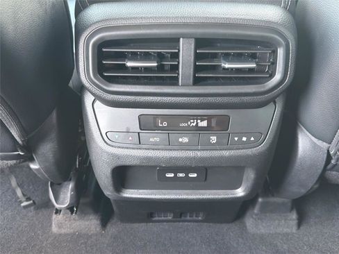 Used 2025 Honda Pilot EX-L image 26