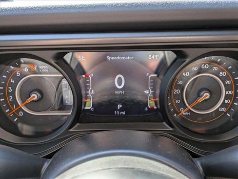 New 2025 Jeep Gladiator Rubicon w/ Convenience Group image 11