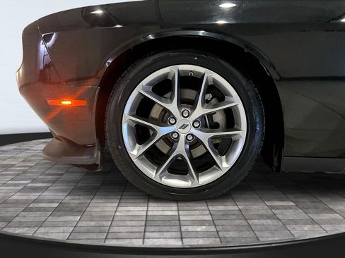 Used 2023 Dodge Challenger GT image 31