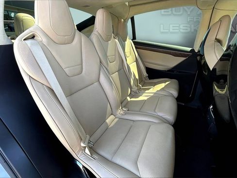 Used 2016 Tesla Model X 90D image 27