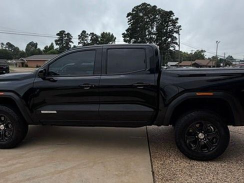Used 2024 GMC Canyon Elevation w/ Convenience Package RWD image 4