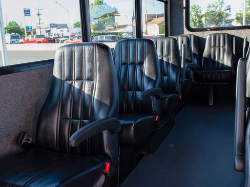 Used 2017 Ford E-450 and Econoline 450 Super Duty w/ Shuttle Bus Prep Package RWD image 15