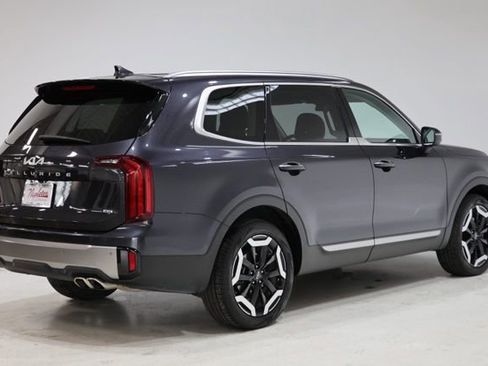 Used 2025 Kia Telluride S AWD/4WD image 8