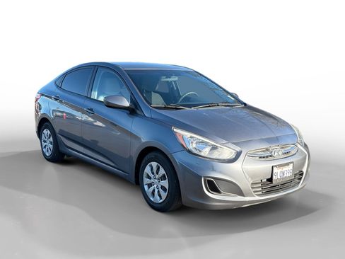 Used 2016 Hyundai Accent SE image 7