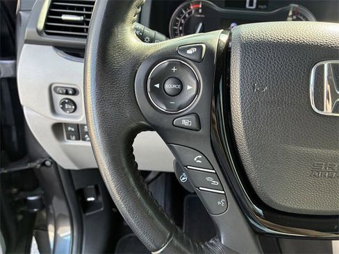 Used 2019 Honda Ridgeline RTL-E image 21