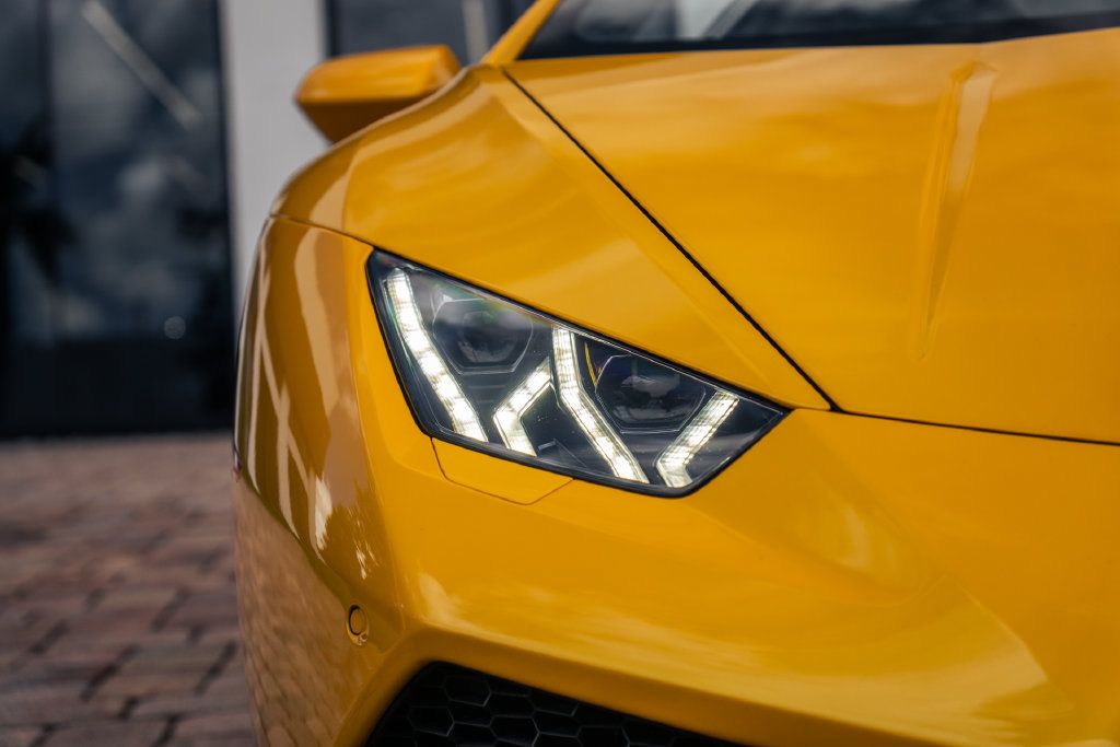 Used 2016 Lamborghini Huracan LP 610-4 AWD/4WD image 10