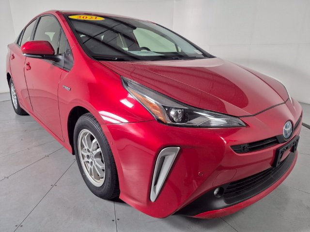 Used 2021 Toyota Prius LE AWD/4WD image 6
