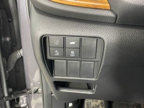 Used 2017 Honda CR-V EX-L image 9