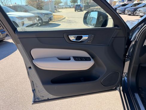 New 2026 Volvo XC60 T8 Plus w/ Protection Package Premier image 16