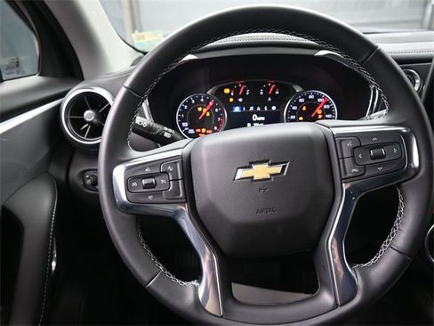 Used 2024 Chevrolet Blazer LT w/ LPO, Black Grille Bar Package image 8