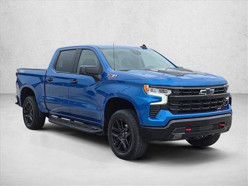 Used 2023 Chevrolet Silverado 1500 LT Trail Boss w/ Protection Package AWD/4WD image 3