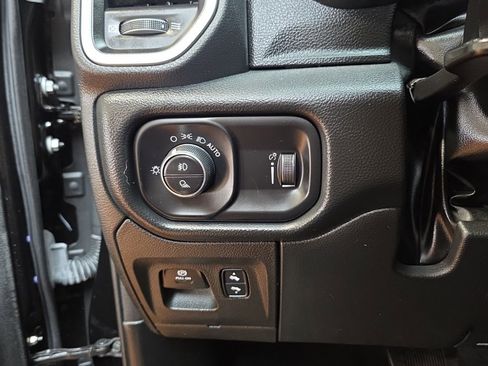 Used 2022 RAM 1500 Big Horn image 27