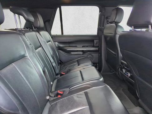 Used 2019 Ford Expedition XLT w/ Equipment Group 202A image 23