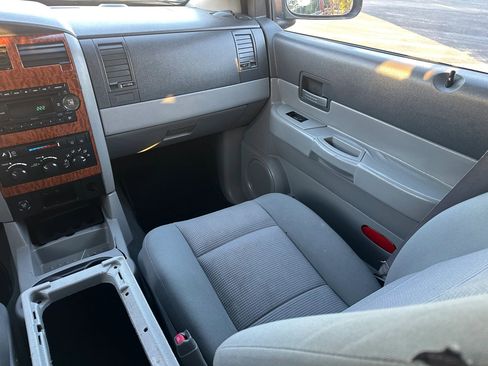 Used 2007 Dodge Durango SLT image 18