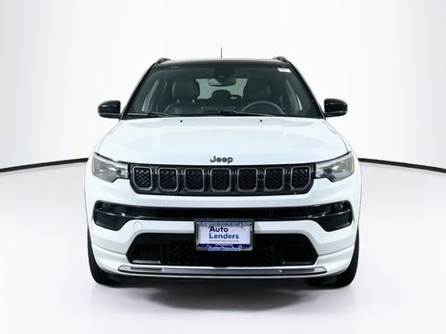 Used 2023 Jeep Compass High Altitude AWD/4WD image 2