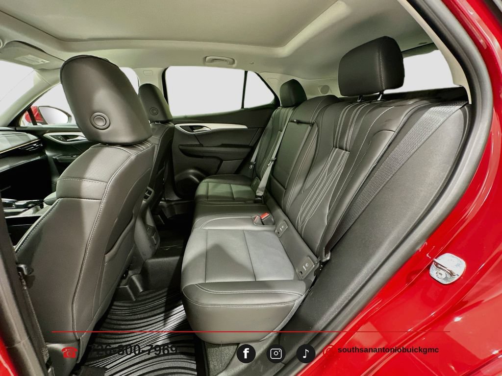 Certified 2026 Buick Envision Avenir AWD/4WD image 26