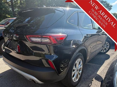 Used 2025 Ford Escape Active FWD image 6