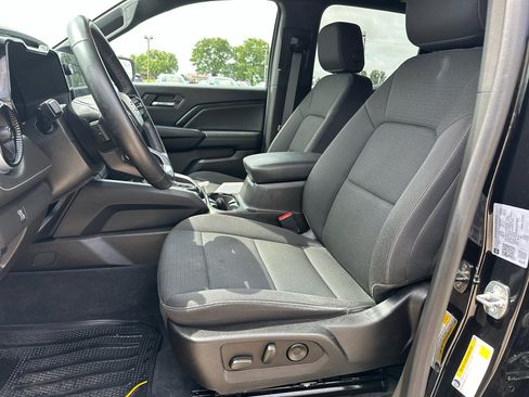 Used 2023 Chevrolet Colorado LT w/ LT Convenience Package II image 20