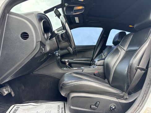 Used 2021 Dodge Charger SXT w/ Leather Interior Group image 9