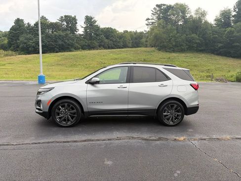 Used 2023 Chevrolet Equinox RS w/ RS Leather Package AWD/4WD image 5